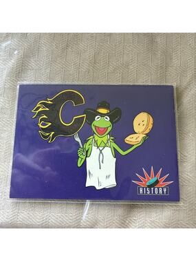 Calgary Flames Logo 1994 Cardz Muppets Take the Ice #56 - Kermit the Frog PK141